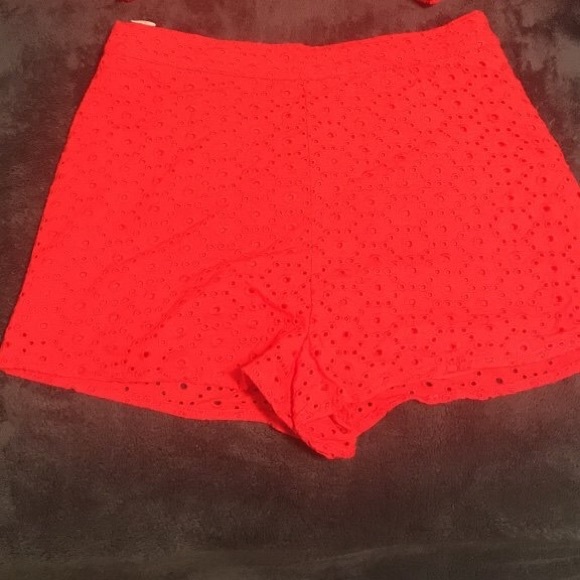 Shorts set - Picture 2 of 2